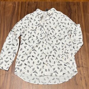 Eddie Bauer White and Black Owl Print Button Down Shirt Blouse Size M